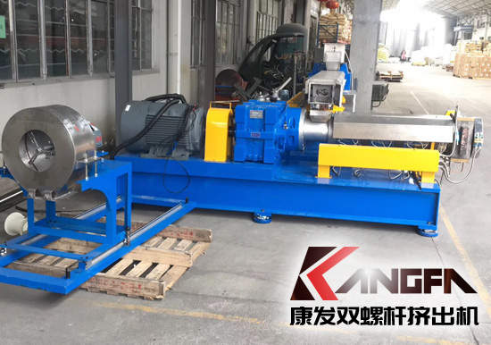 產(chǎn)出成本、效率、供貨商、設(shè)備體驗(yàn)...高性價(jià)比雙螺桿擠出機(jī)設(shè)備該如何抉擇？