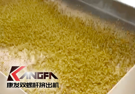 提升形象、完善產(chǎn)品及服務(wù)質(zhì)量?？蛋l(fā)雙螺桿擠出機(jī)新疆烏魯木齊某客戶服務(wù)回訪！