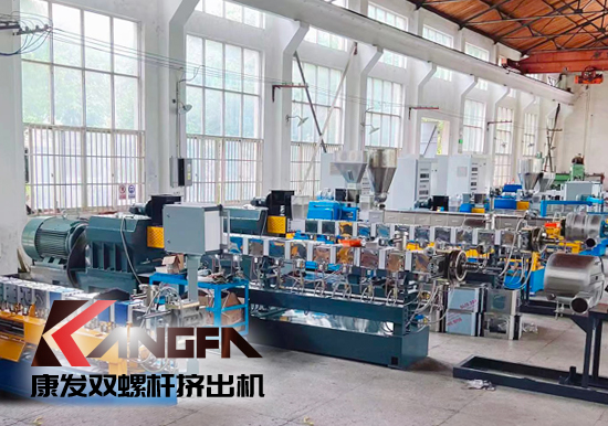 出料不穩(wěn)定?物料斷斷續(xù)續(xù)?造粒機機筒螺桿溫度控制不合理及熔融物料流速不達標(biāo)