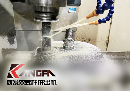 展會播報：第四屆中國·滄州塑料產(chǎn)業(yè)博覽會開展，展示內(nèi)容包括各類雙螺桿造粒機(jī)設(shè)備、輔助設(shè)備及其它塑料產(chǎn)業(yè)相關(guān)