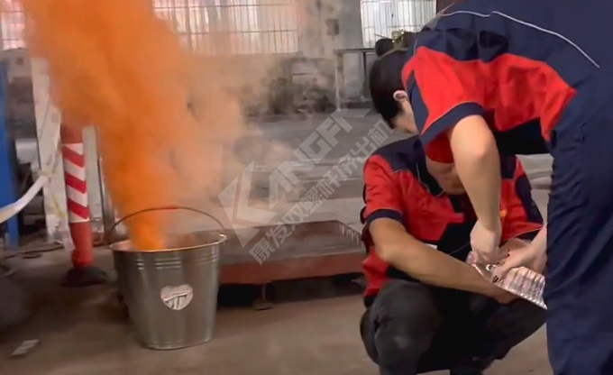 南京康發(fā)雙螺桿造粒機(jī)《火災(zāi)與爆炸事故專項應(yīng)急預(yù)案演練》再次拉開帷幕