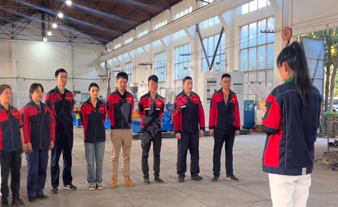 人人講安全，個(gè)個(gè)會(huì)應(yīng)急！南京康發(fā)雙螺桿造粒機(jī)開(kāi)展《觸電傷害應(yīng)急預(yù)案演練》取得圓滿成功
